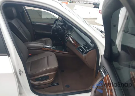 2013 BMW X5 xDrive35I/xDrive35I Premium/xDrive35I Sport Activity from USA, damaged, VIN 5UXZV4C58D0B02225